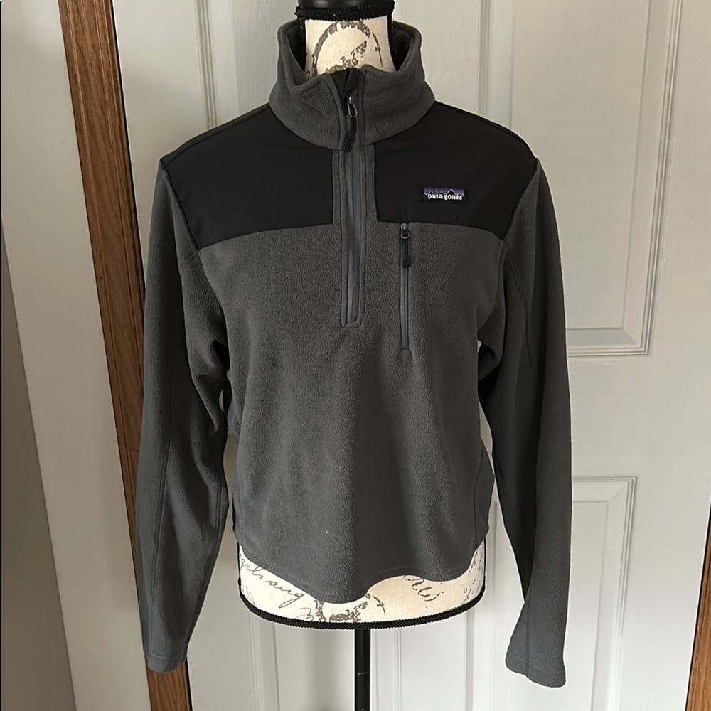 Patagonia Grey and Black Fleece Sweater